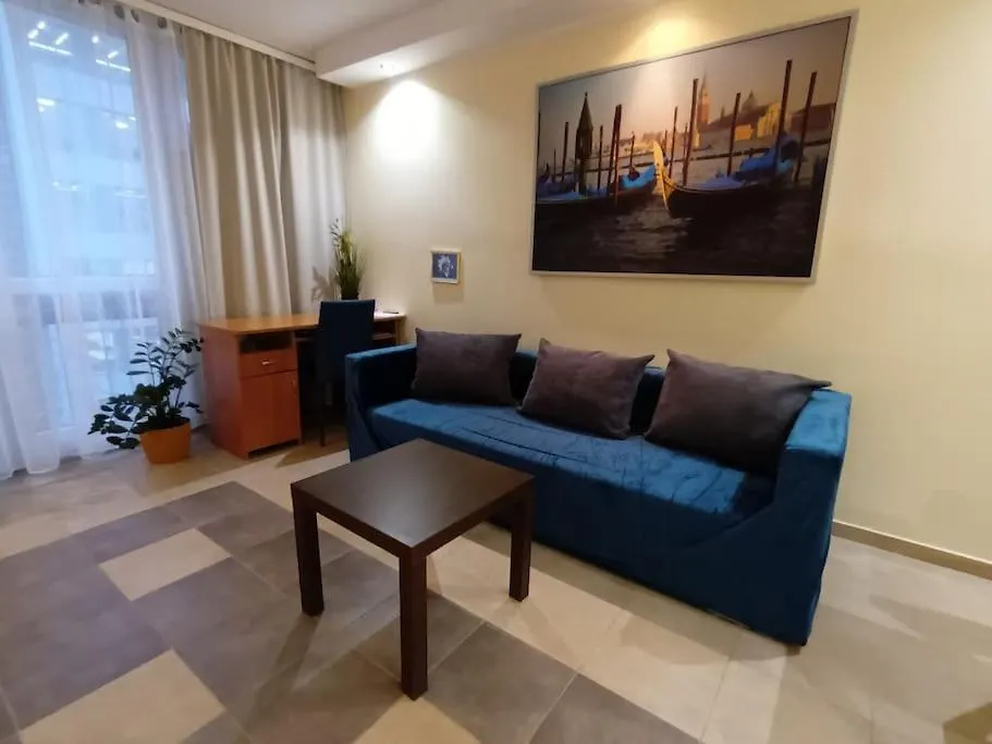 アパート Apartament Pereca 2 ワルシャワ